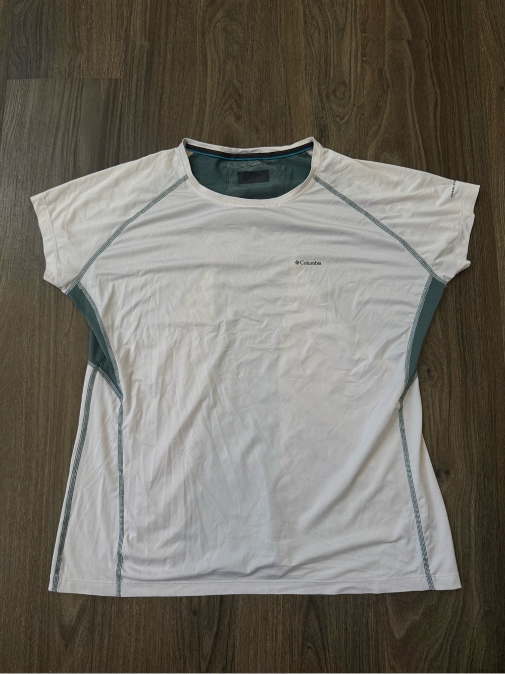 Columbia White Short Sleeve Performance Tee with Sage Trim